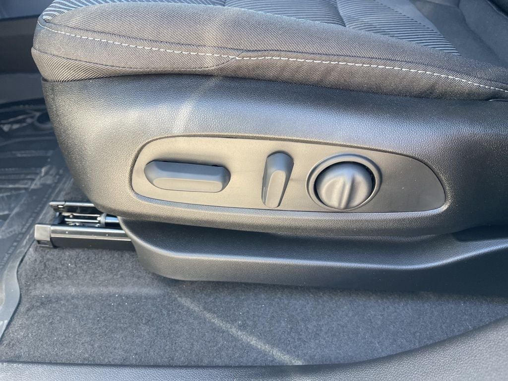 2027 Chevrolet Bolt EV LT