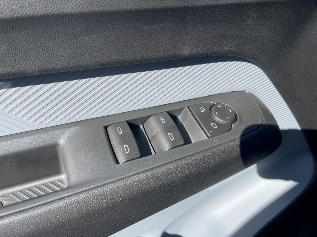 2027 Chevrolet Bolt EV LT