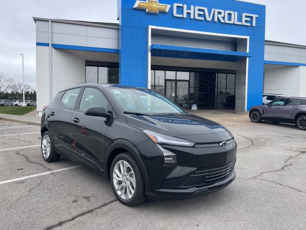 2027 Chevrolet Bolt EV LT