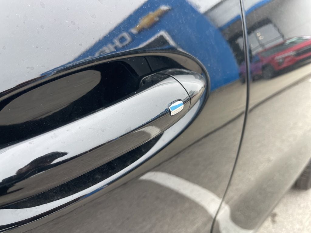 2027 Chevrolet Bolt EV LT