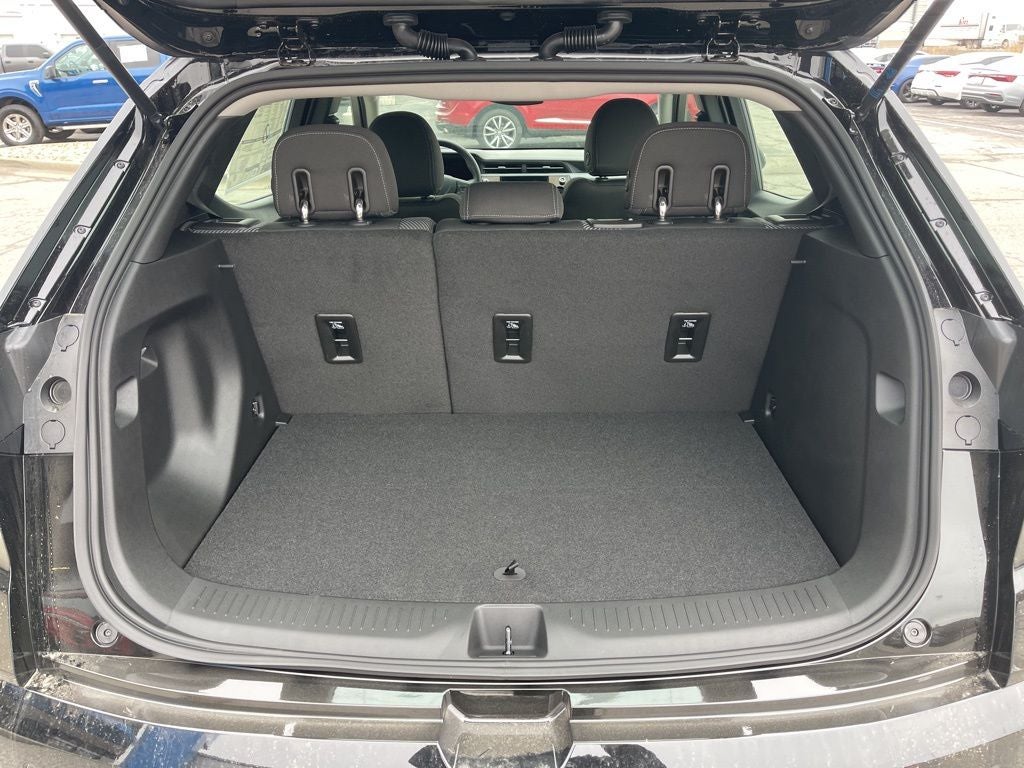 2027 Chevrolet Bolt EV LT