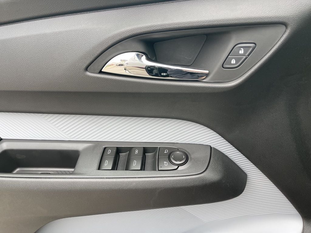 2027 Chevrolet Bolt EV LT