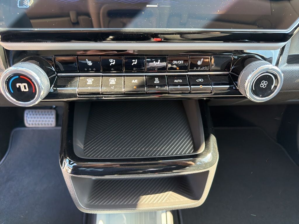 2027 Chevrolet Bolt EV LT