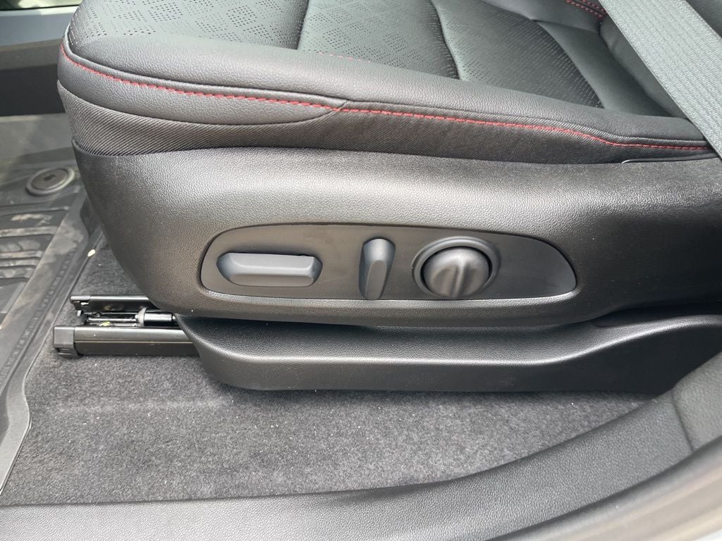 2027 Chevrolet Bolt EV RS