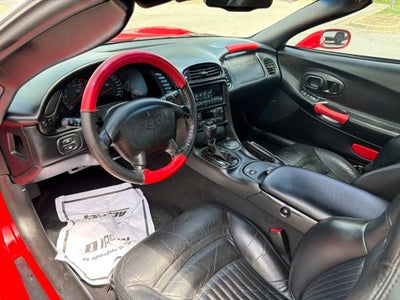 2004 Chevrolet Corvette Base