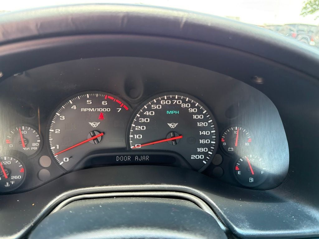 2004 Chevrolet Corvette Base