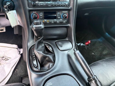 2004 Chevrolet Corvette Base