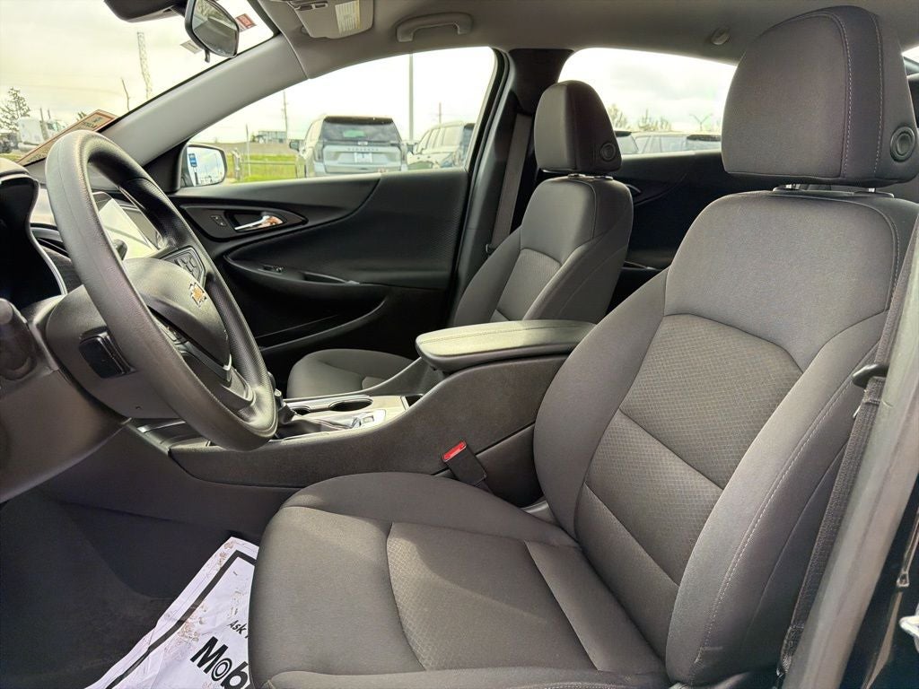 2025 Chevrolet Malibu LT 1LT