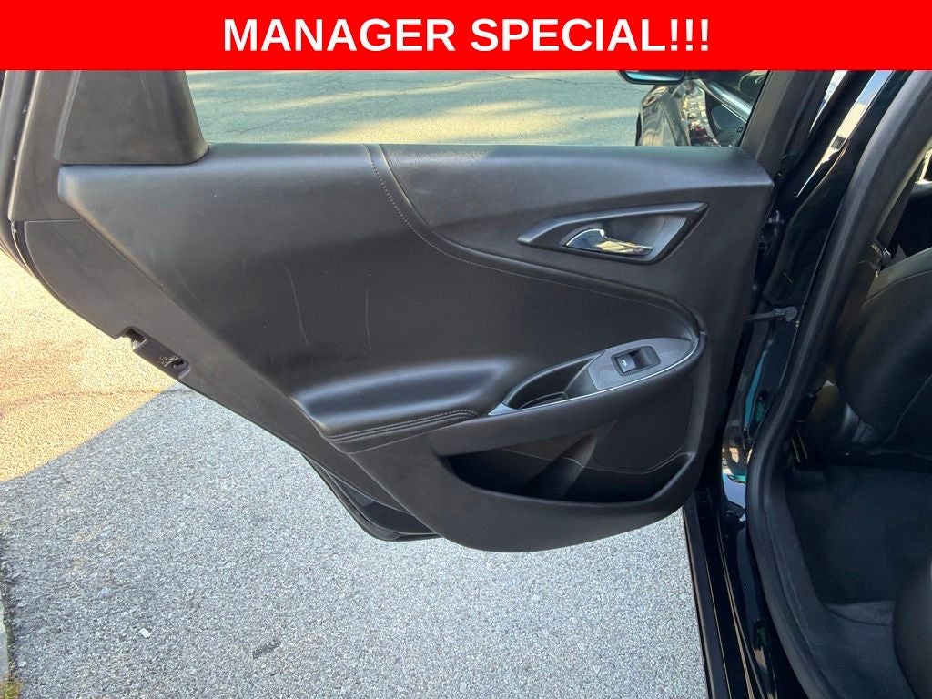 2017 Chevrolet Malibu LT 1LT
