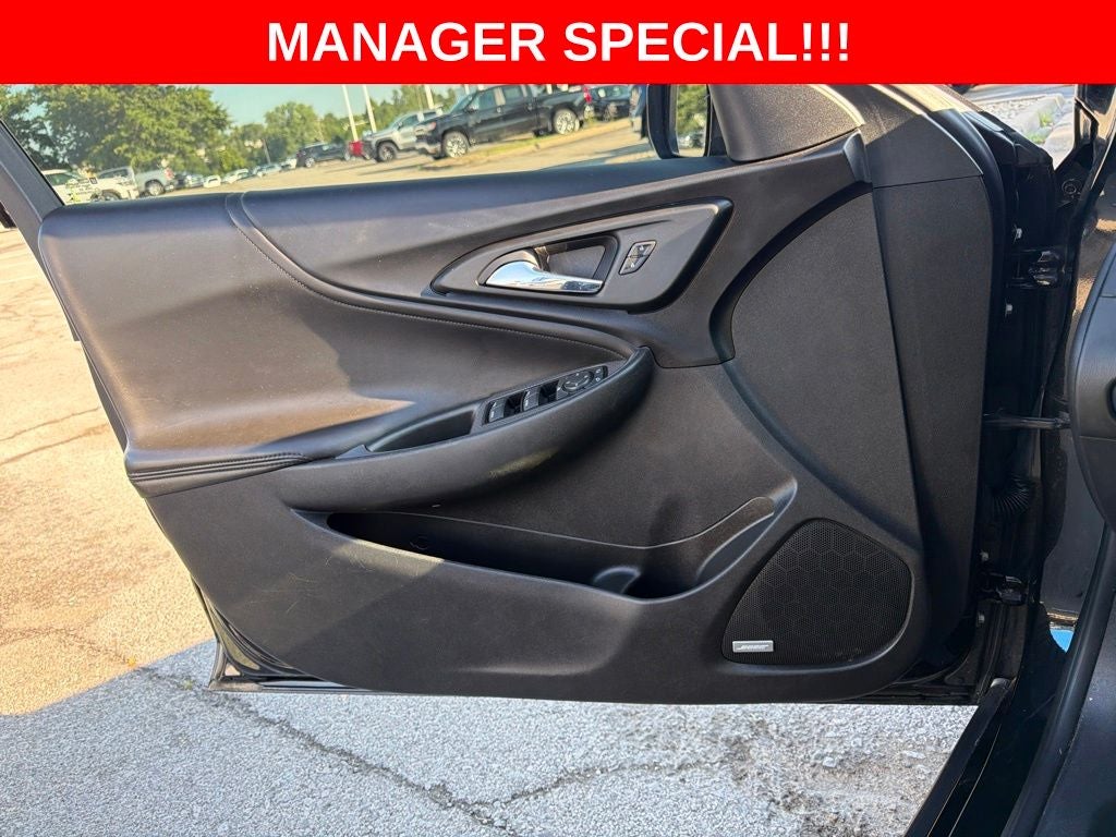2017 Chevrolet Malibu LT 1LT