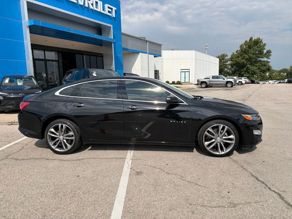 2022 Chevrolet Malibu Premier