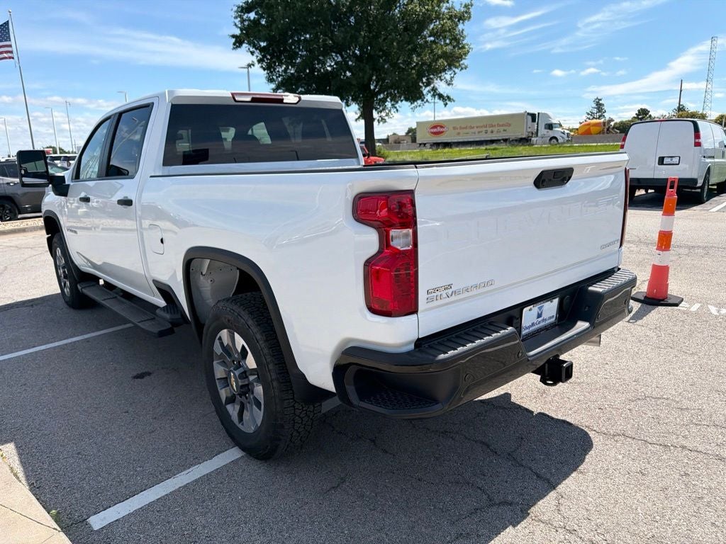 2026 Chevrolet Silverado 2500HD Custom