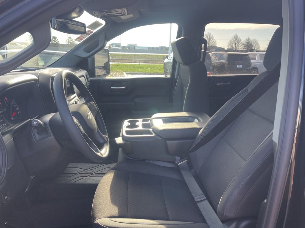 2026 Chevrolet Silverado 2500HD Custom