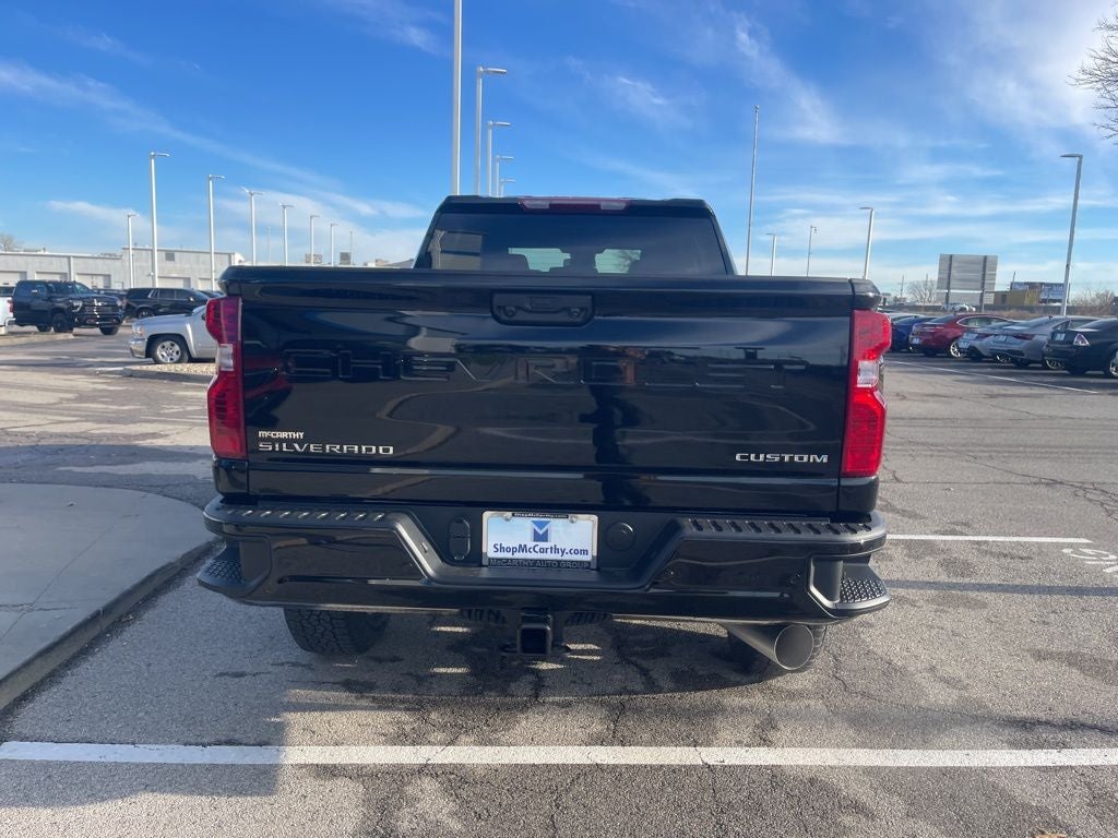 2026 Chevrolet Silverado 2500HD Custom