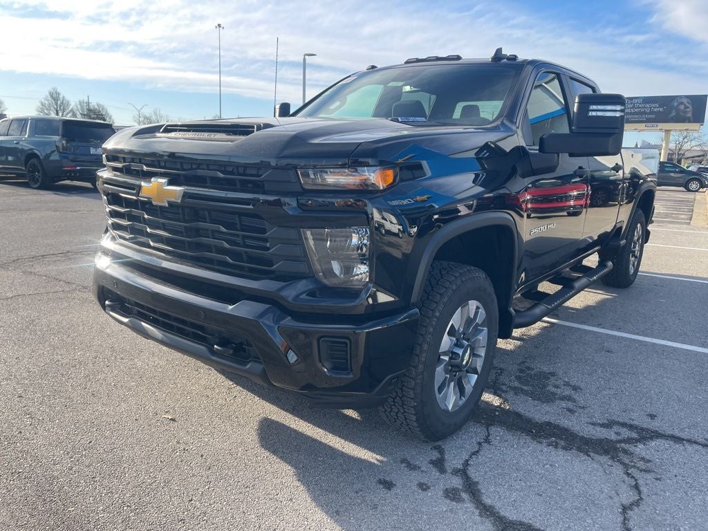 2026 Chevrolet Silverado 2500HD Custom