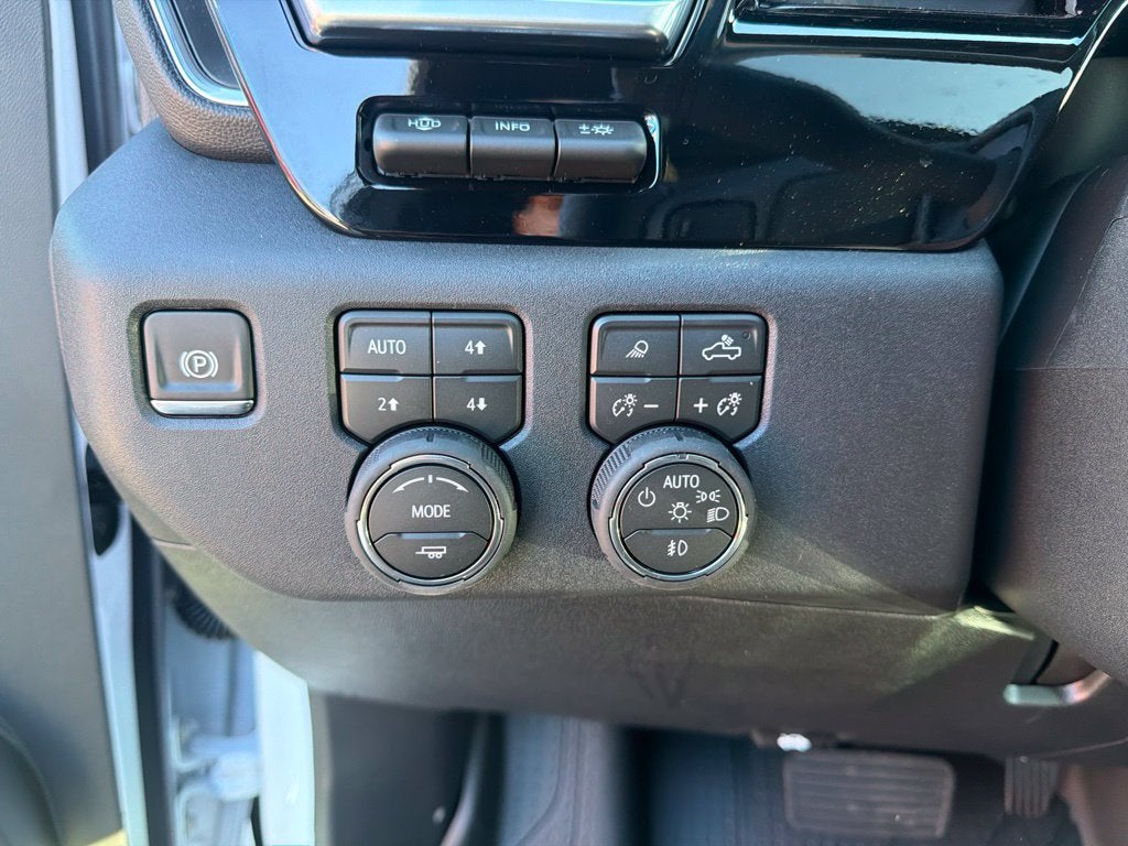 2026 Chevrolet Silverado 3500HD High Country