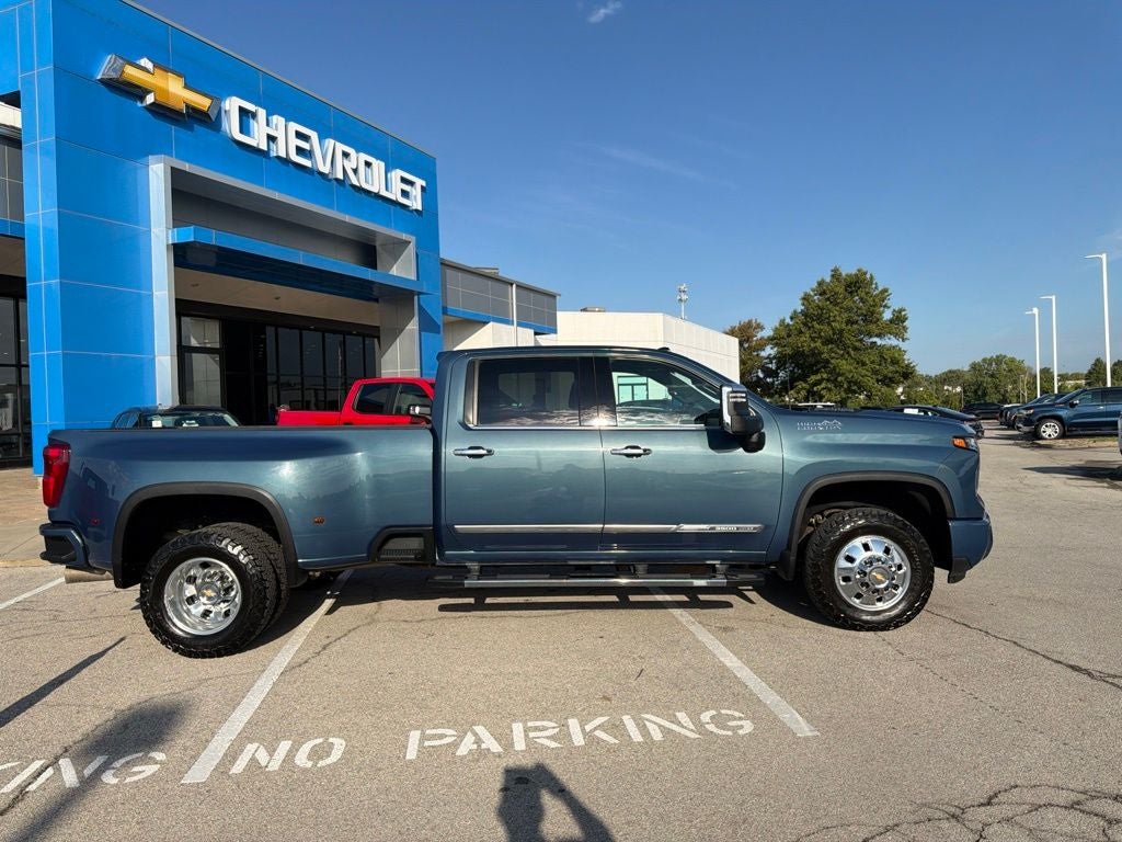 2024 Chevrolet Silverado 3500HD High Country DRW