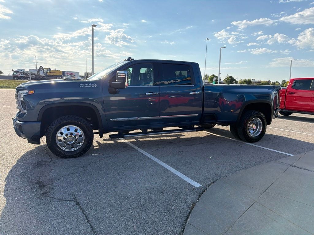 2024 Chevrolet Silverado 3500HD High Country DRW