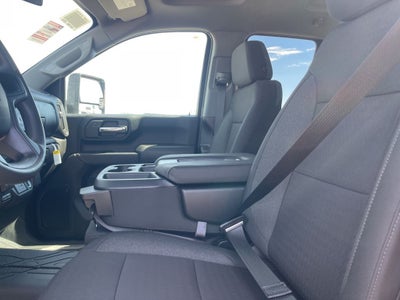 2026 Chevrolet Silverado 2500HD Custom