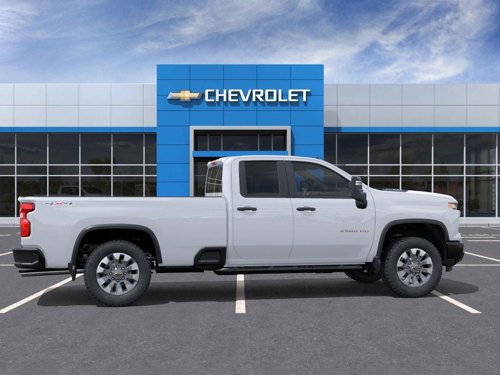 2026 Chevrolet Silverado 2500HD Custom