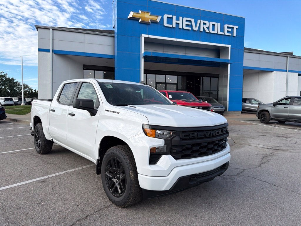 2026 Chevrolet Silverado 1500 Custom
