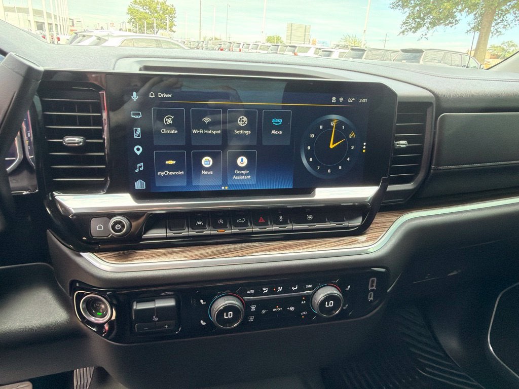 2025 Chevrolet Silverado 1500 LT