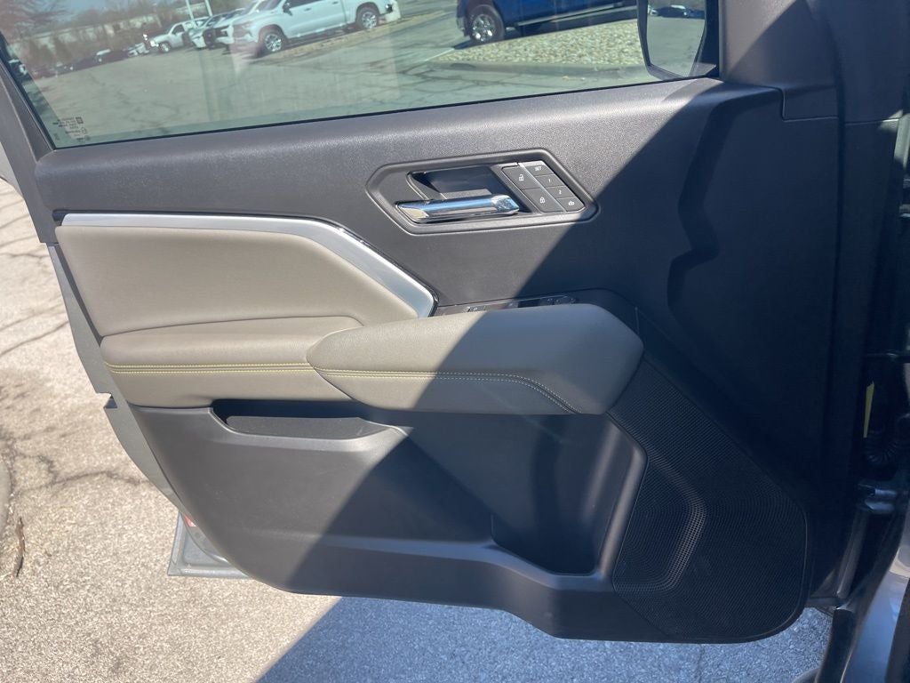 2025 Chevrolet Colorado ZR2