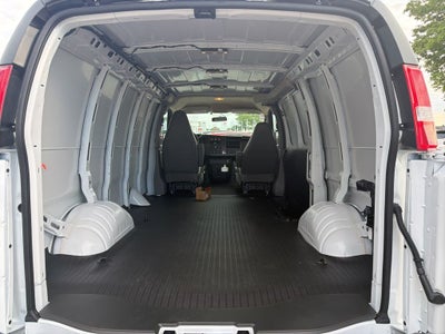 2026 Chevrolet Express 2500 Work Van Cargo