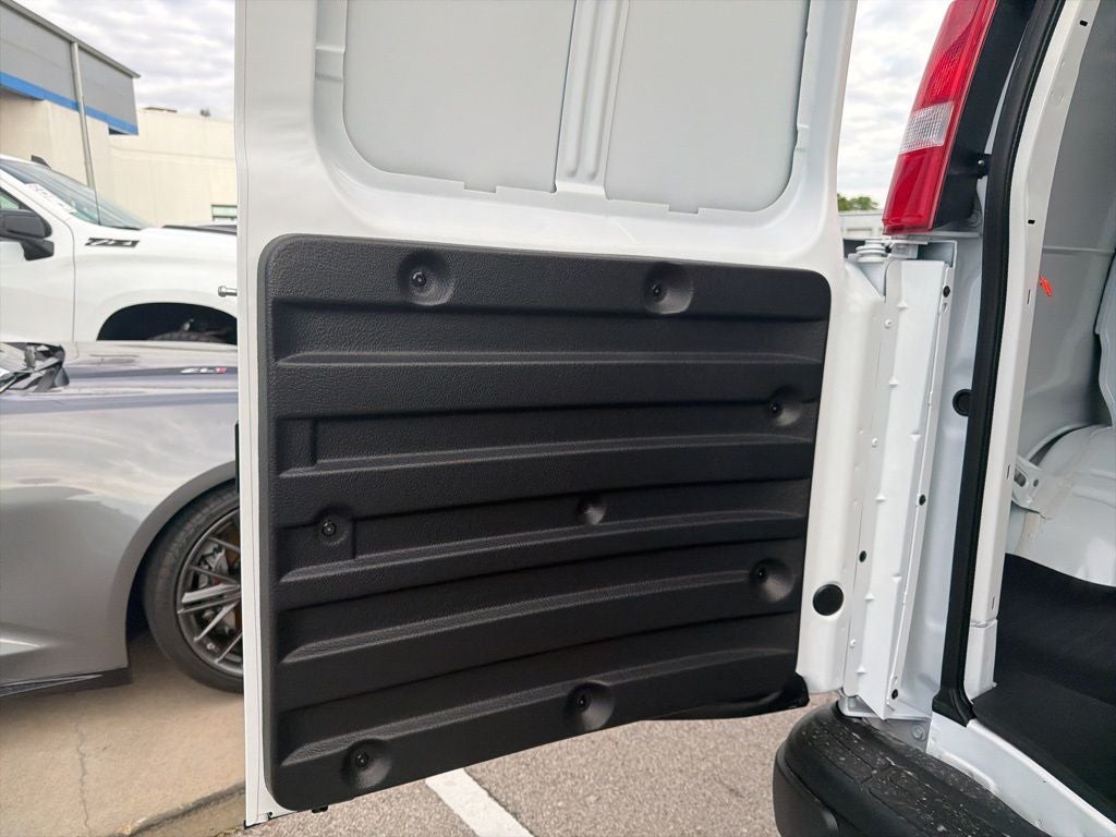 2026 Chevrolet Express 2500 Work Van Cargo