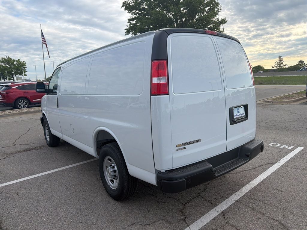 2026 Chevrolet Express 2500 Work Van Cargo