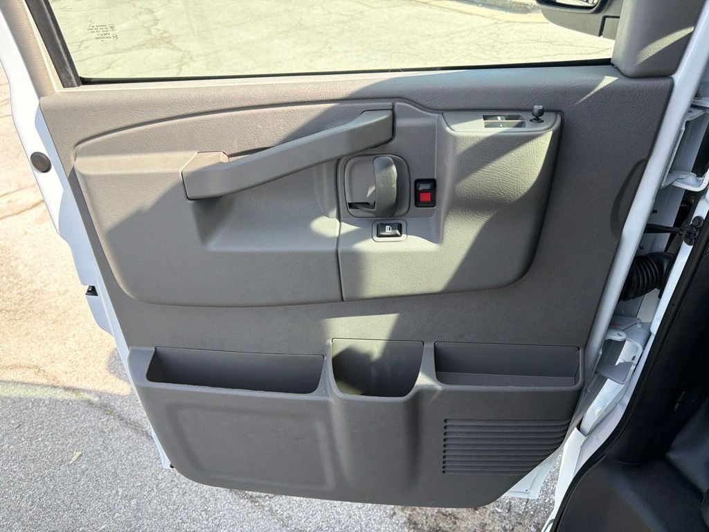 2026 Chevrolet Express 2500 Work Van Cargo