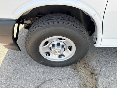 2026 Chevrolet Express 2500 Work Van Cargo
