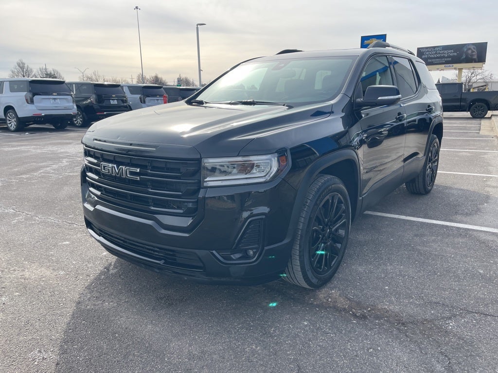 2023 GMC Acadia SLT
