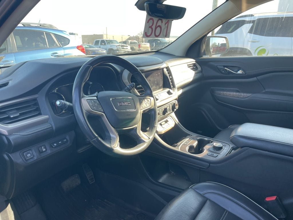 2021 GMC Acadia Denali