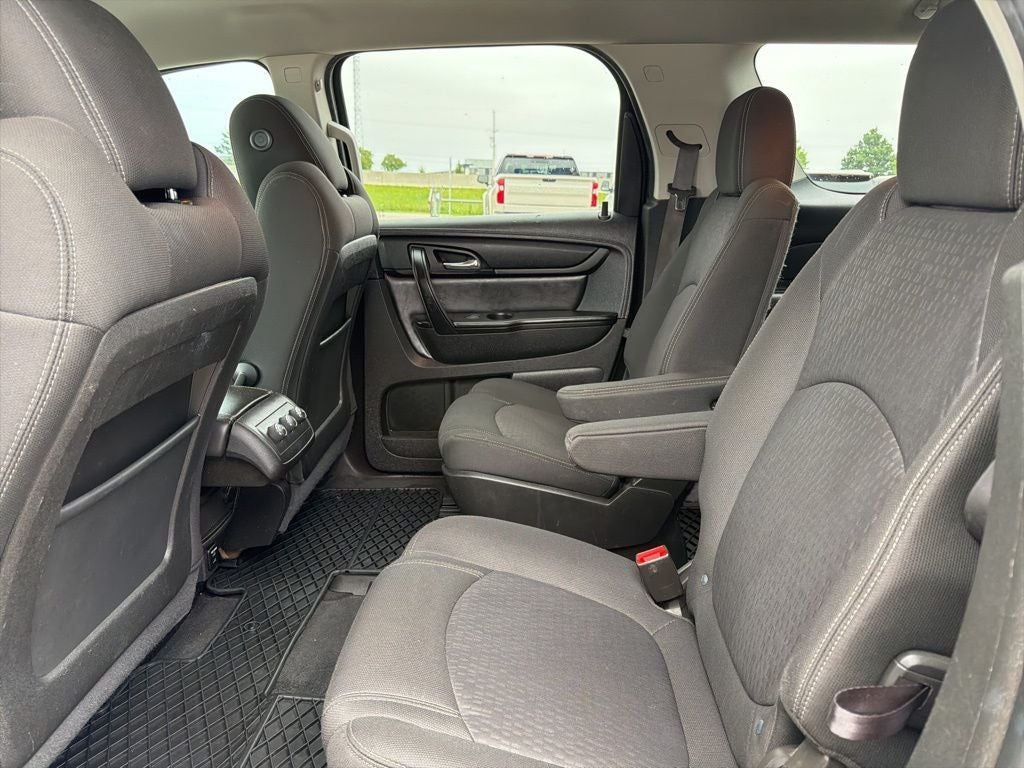 2015 GMC Acadia SLE-2