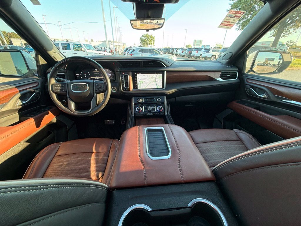 2023 GMC Yukon XL Denali Ultimate