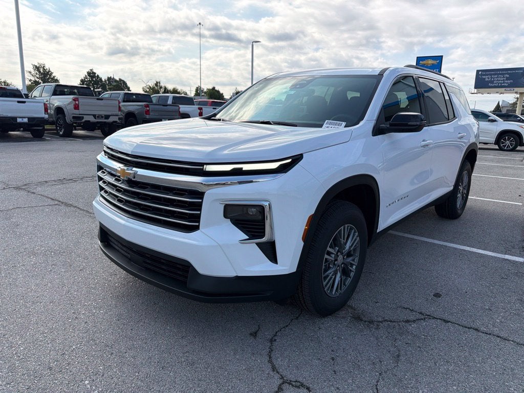 2027 Chevrolet Traverse LT