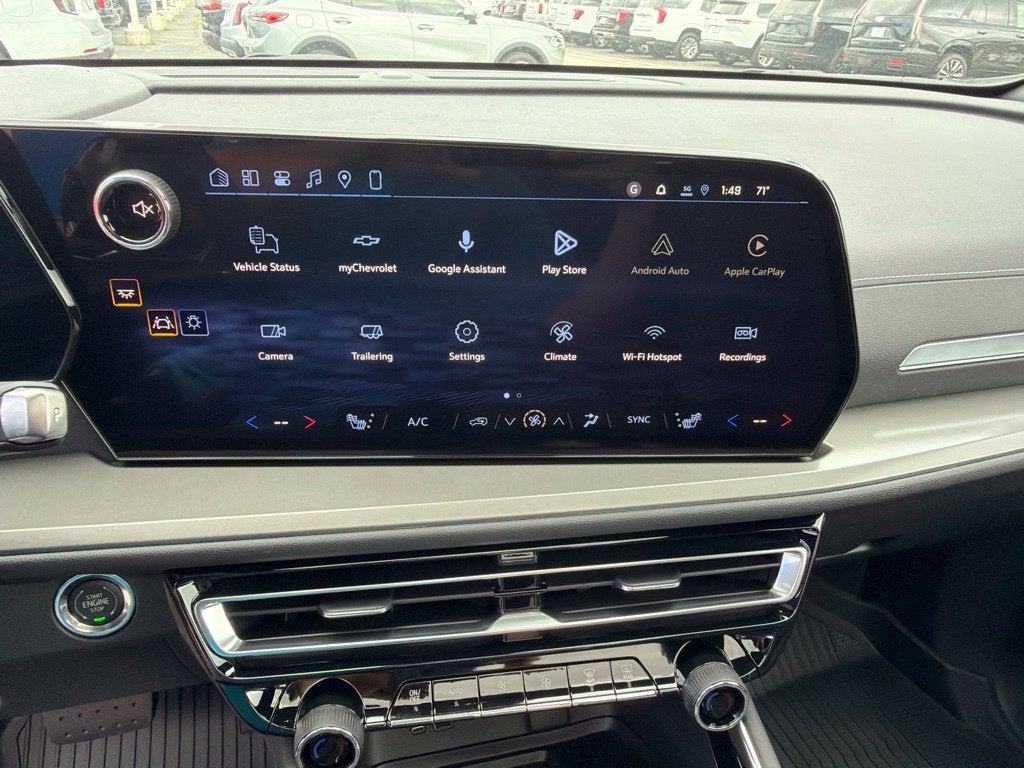 2027 Chevrolet Traverse LT