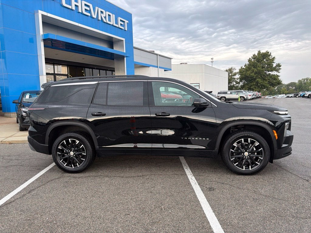 2026 Chevrolet Traverse LT 2LT