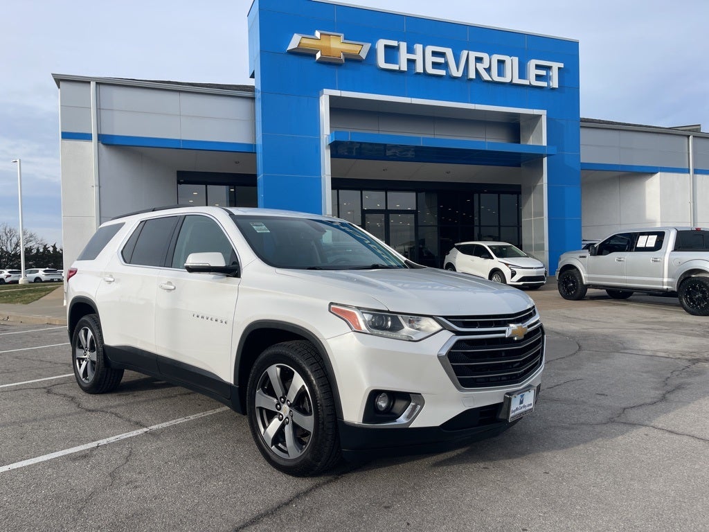2019 Chevrolet Traverse 3LT Cloth w/2FL