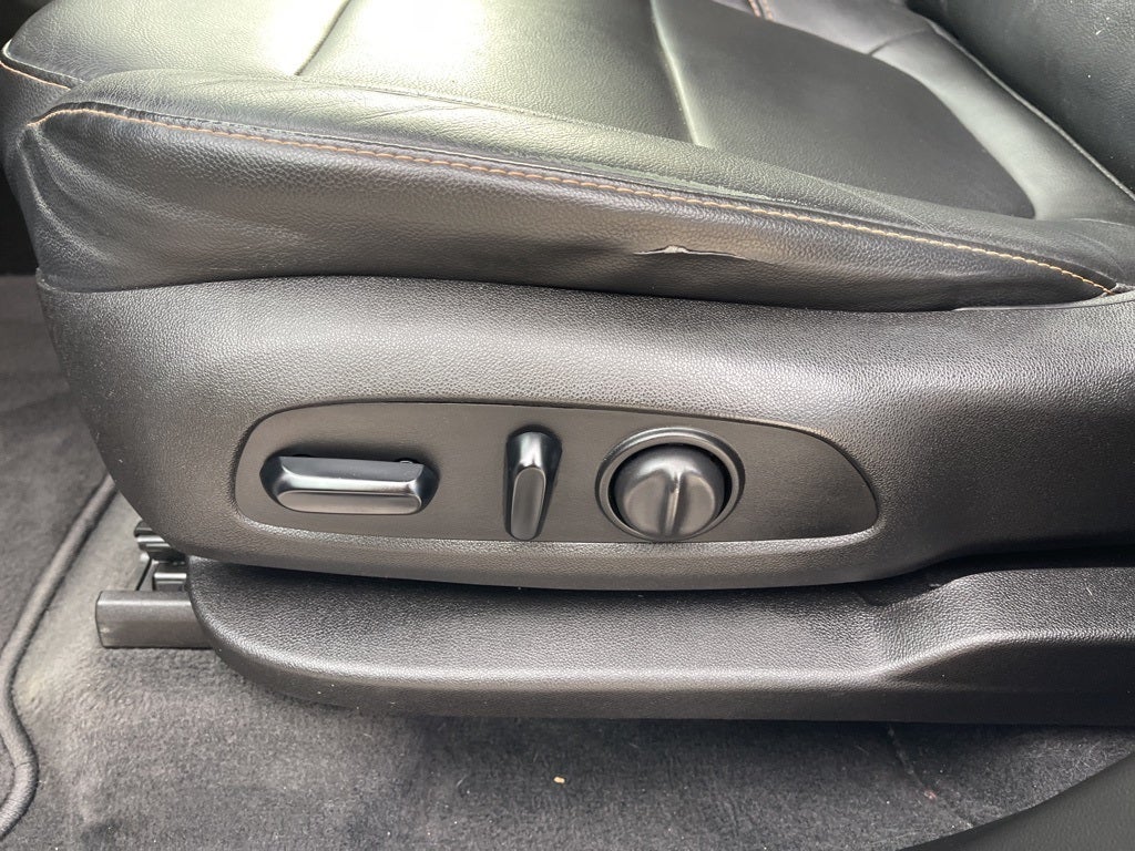 2019 Chevrolet Traverse 3LT Cloth w/2FL