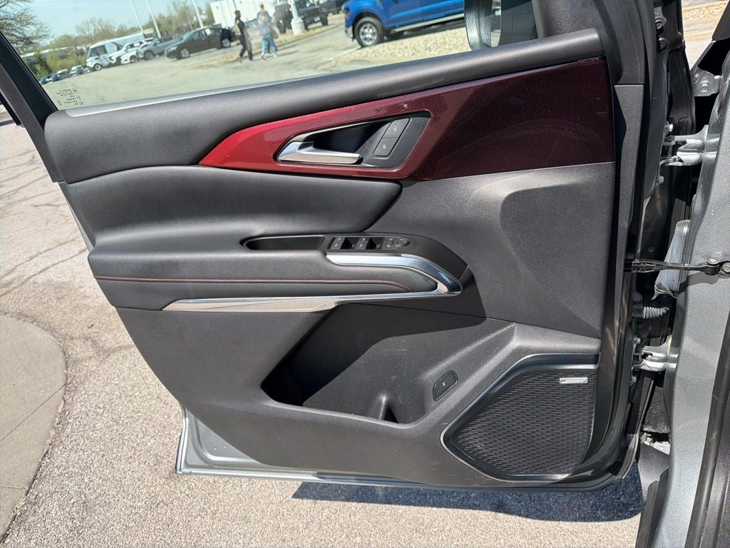 2024 Chevrolet Traverse Z71