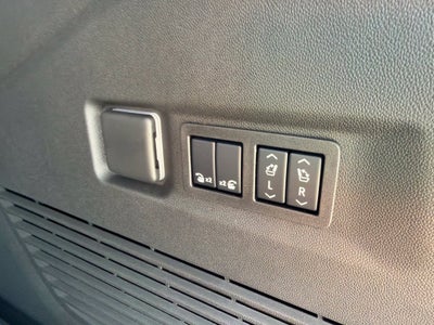 2027 Chevrolet Suburban LT