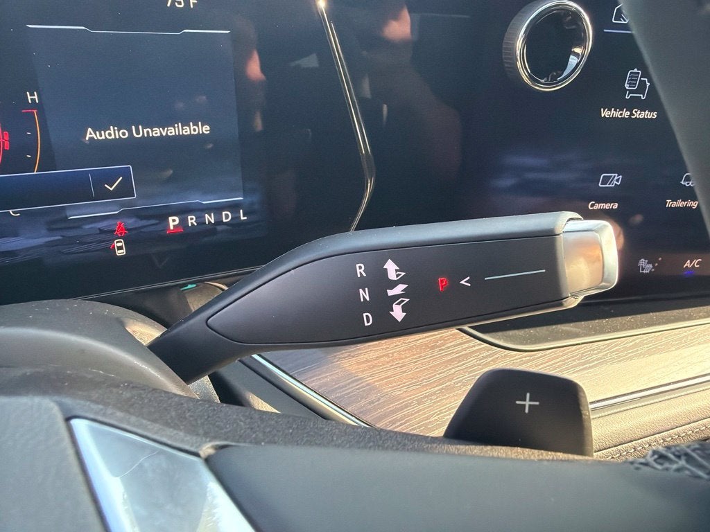 2027 Chevrolet Suburban LT