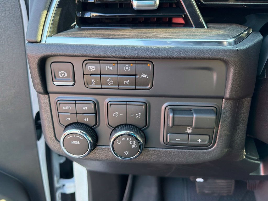 2027 Chevrolet Tahoe LS