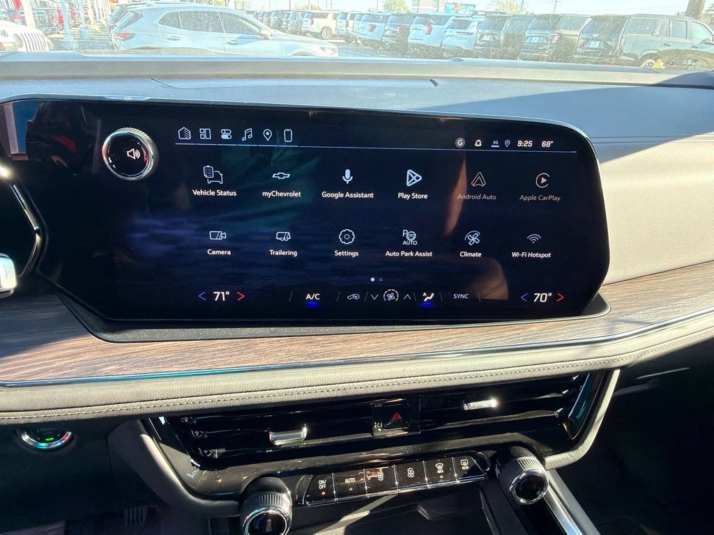 2027 Chevrolet Tahoe LS