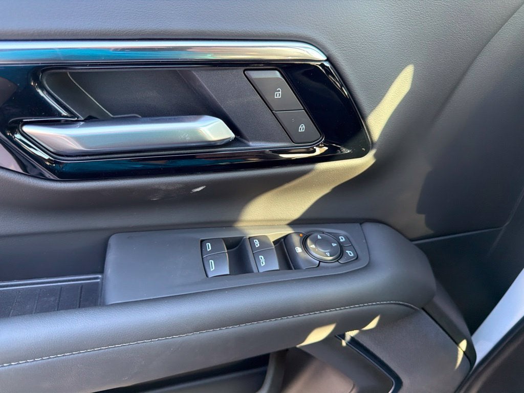 2027 Chevrolet Tahoe LS