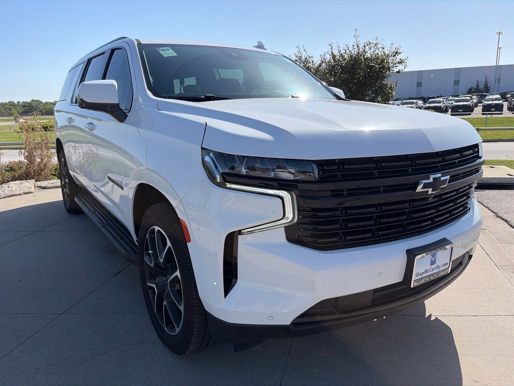 2024 Chevrolet Suburban RST