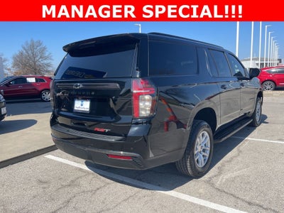 2022 Chevrolet Suburban RST