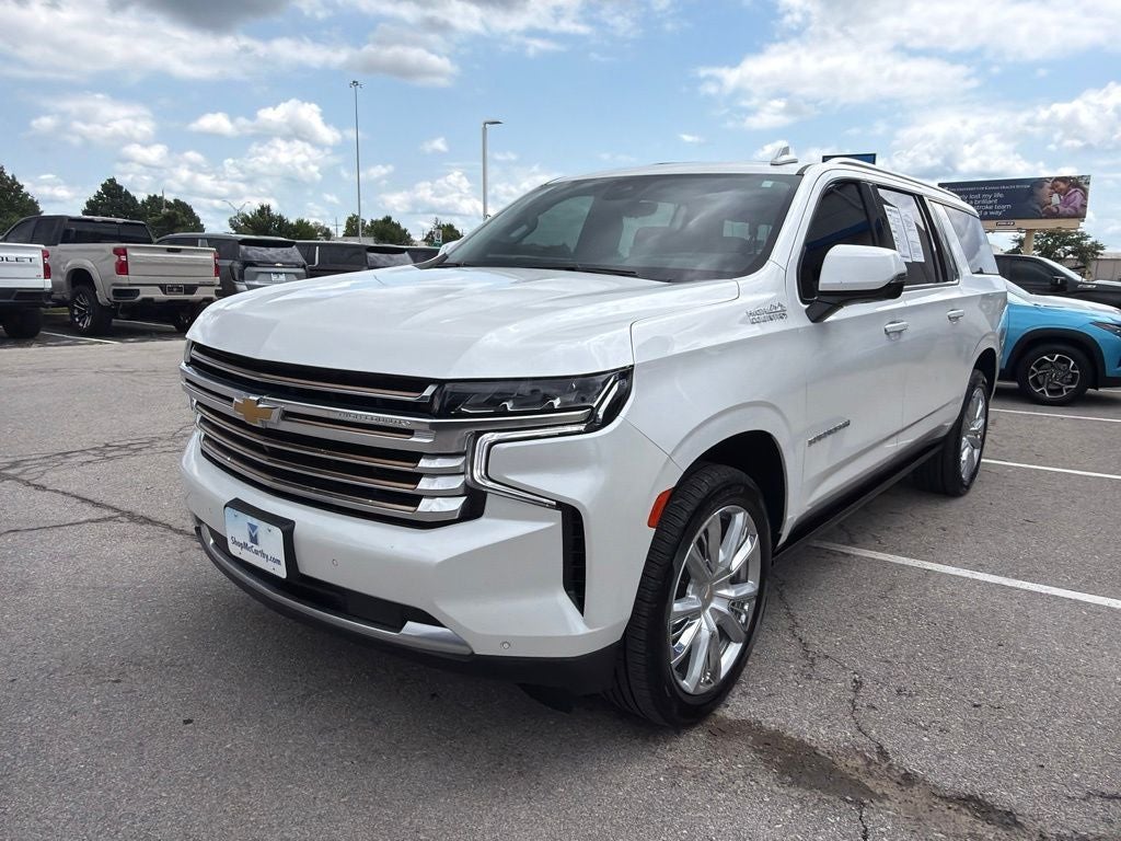 2023 Chevrolet Suburban High Country